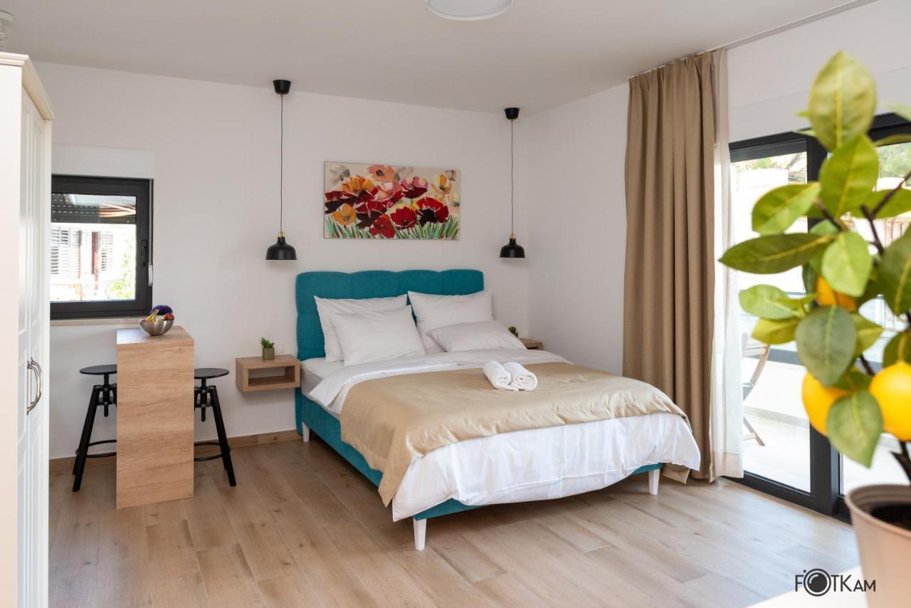 Libar Studio Apartments Baška Voda Eksteriør billede