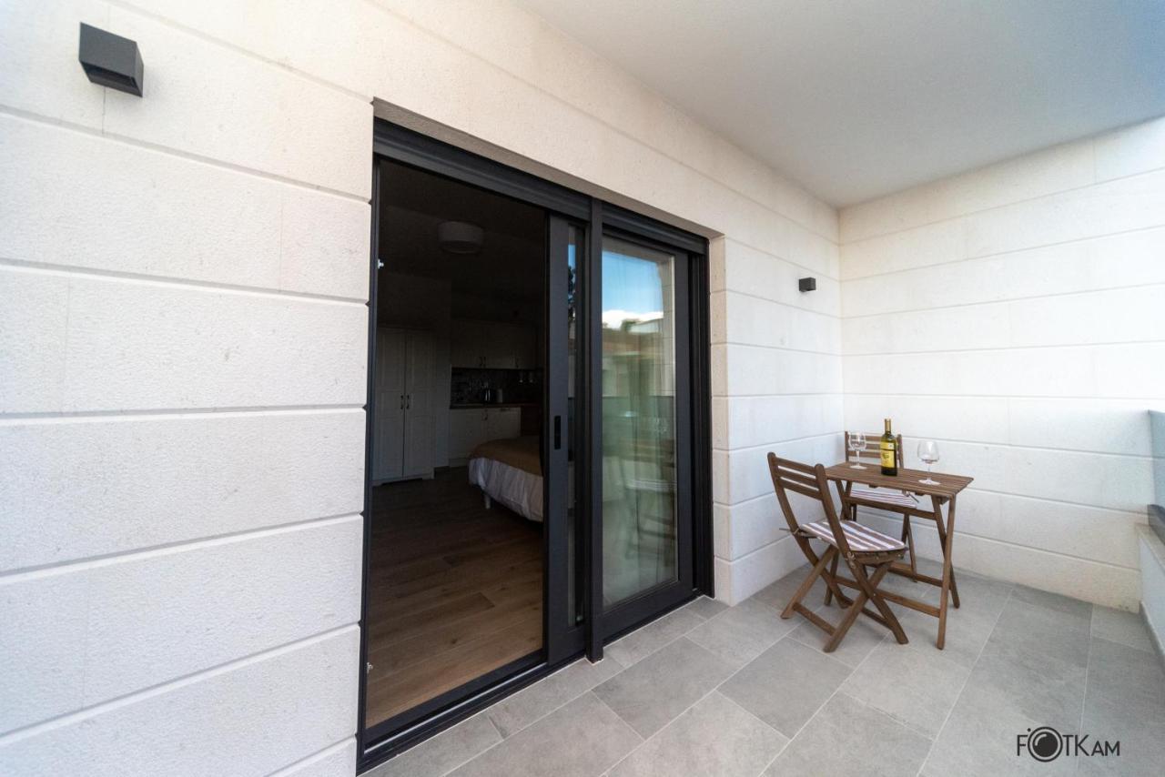 Libar Studio Apartments Baška Voda Eksteriør billede